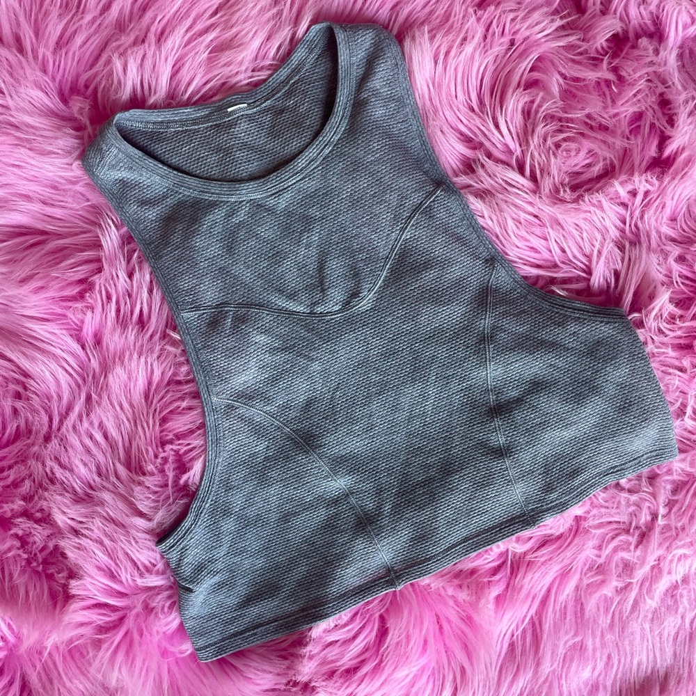 Lululemon Stronger as One Muscle Cropped Tank Top